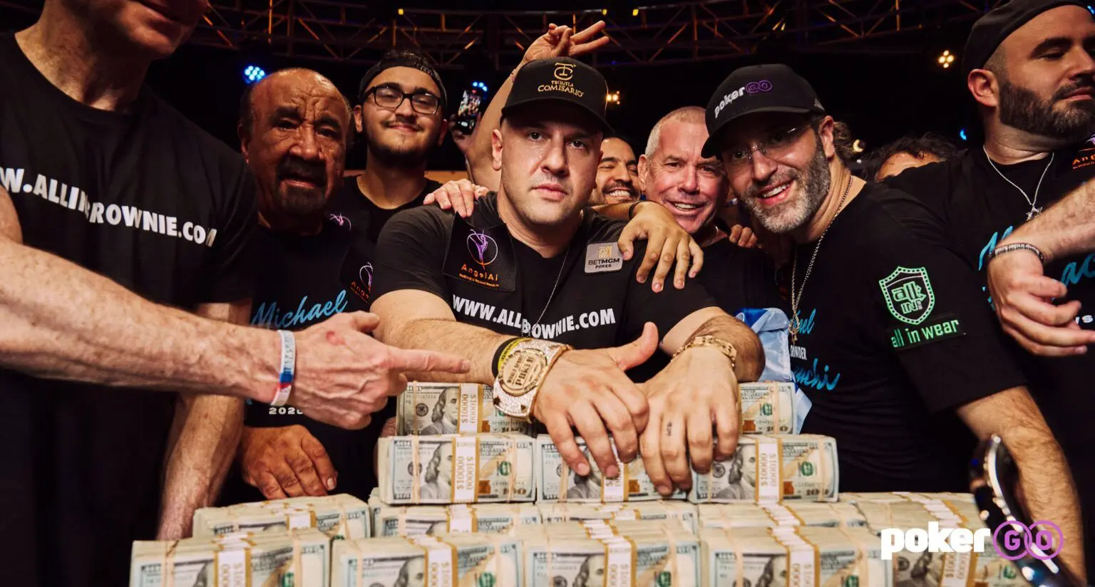 michael-mizrachi-pateko-i-pokerio-sloves-muzieju